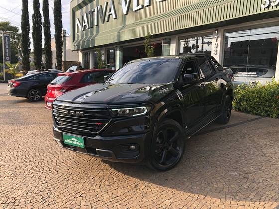 RAM RAMPAGE 2.0 HURRICANE 4 TURBO GASOLINA R/T 4X4 AUTOMÁTICO